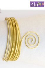 Alu wire 2 mm light gold embossed Alu wire 2 mm light gold embossed